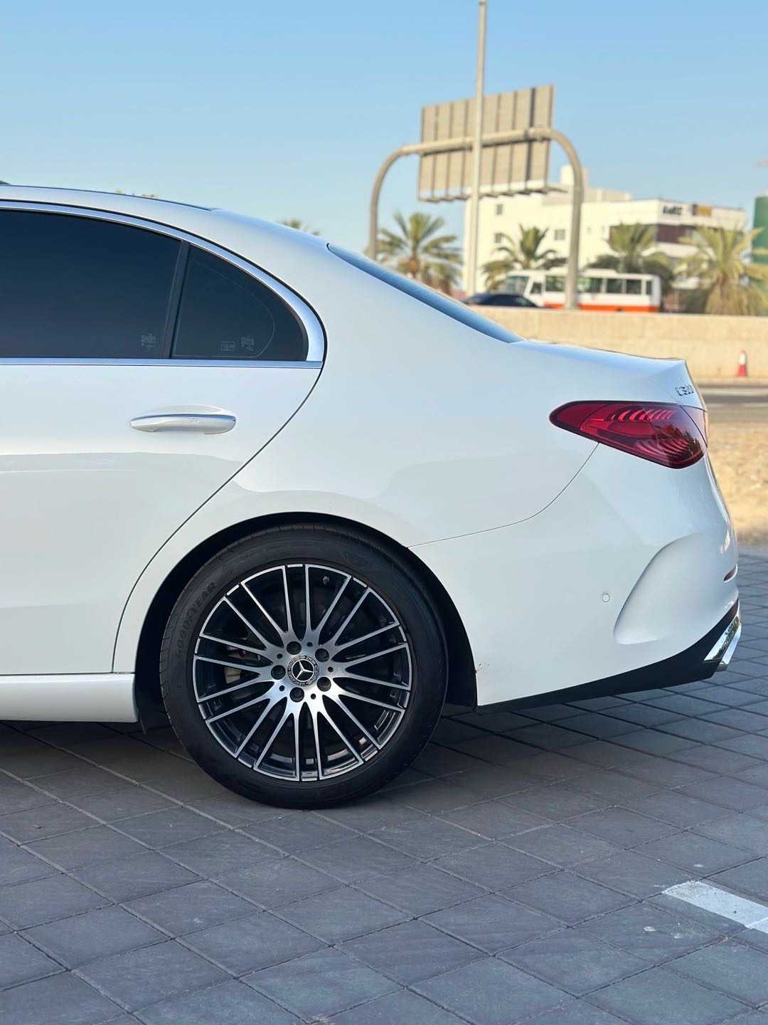 2022 Mercedes-Benz C-Class C 300 AMG Line thumbnail 10