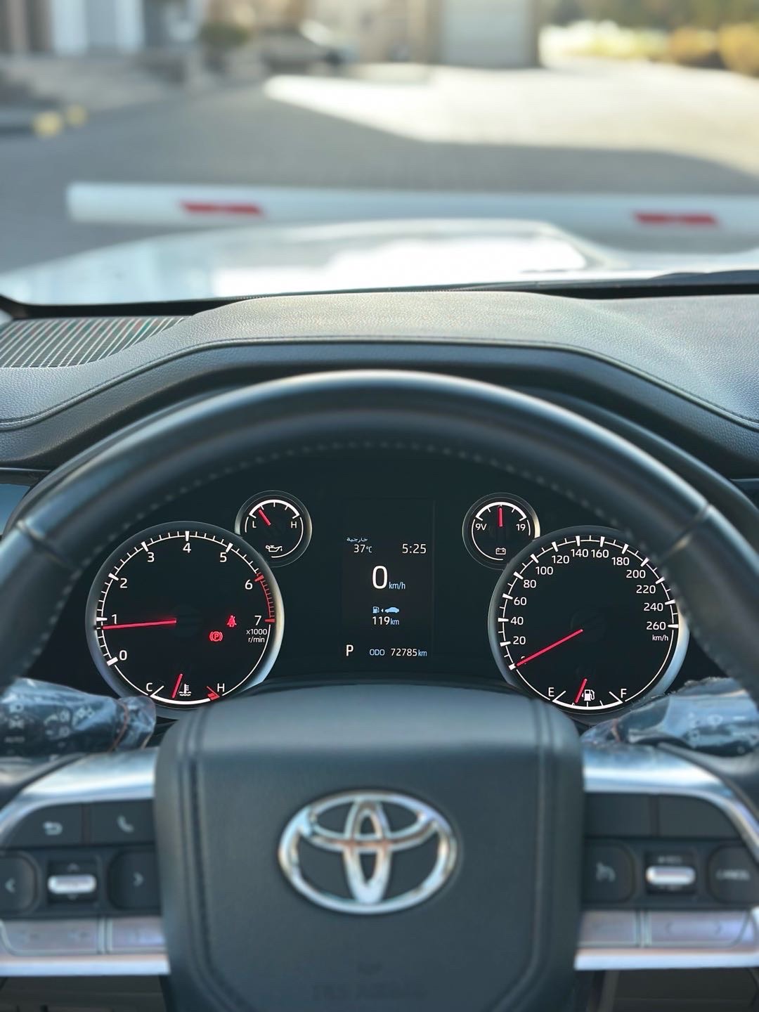 2023 Toyota Land Cruiser GXR thumbnail 7
