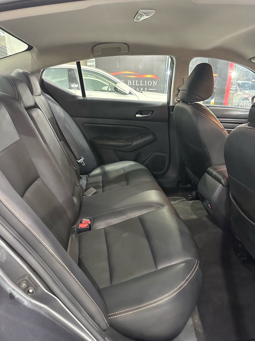 2022 Nissan Altima S thumbnail 9