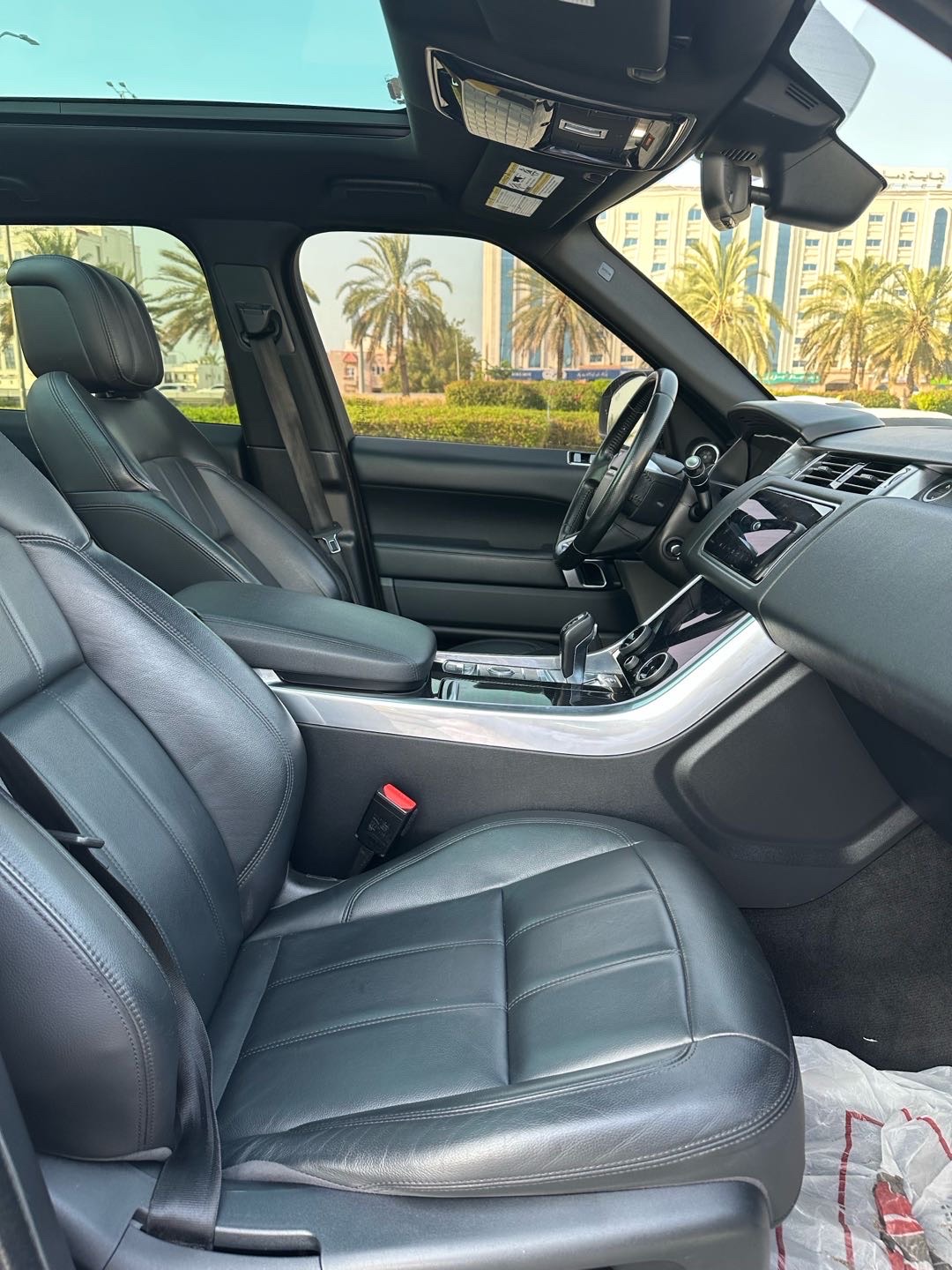 2018 Land Rover Range Rover Vogue thumbnail 14