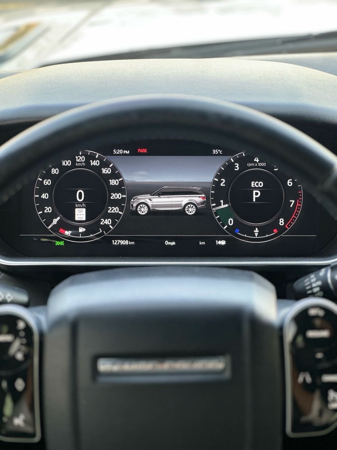 2018 Land Rover Range Rover Vogue thumbnail 15