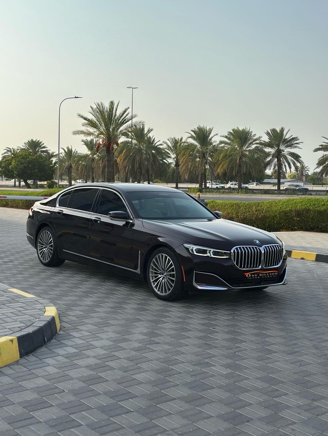 2020 BMW 7 Series GXR thumbnail 3