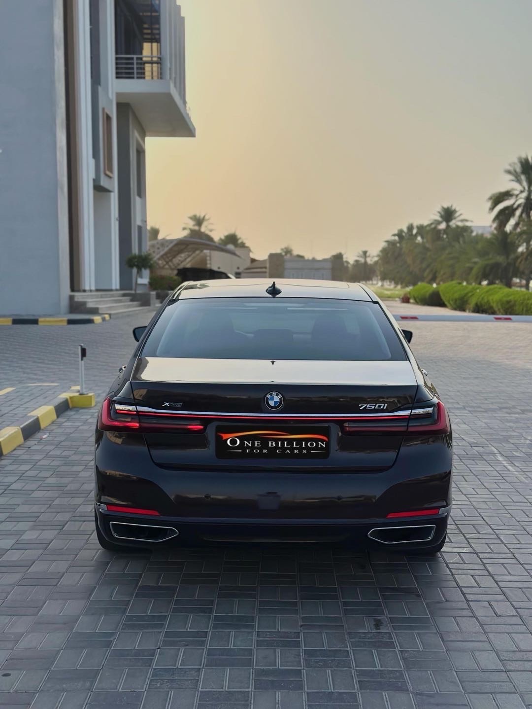 2020 BMW 7 Series GXR thumbnail 7