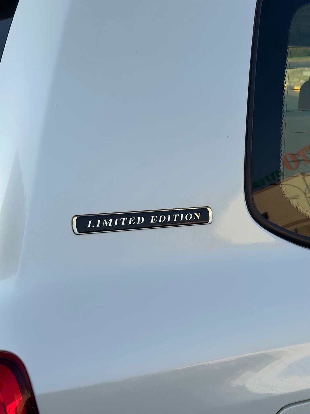 2015 Toyota Land Cruiser GXR thumbnail 15