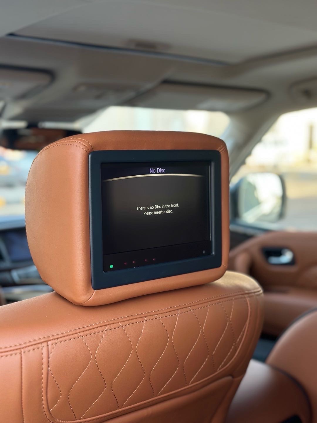 2019 Infiniti QX80 Luxe thumbnail 8
