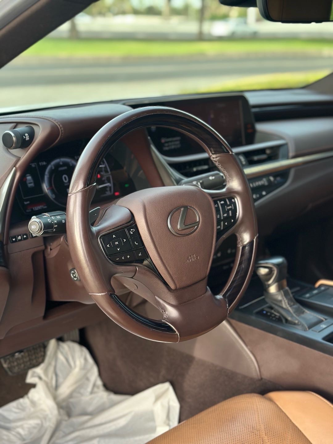 2020 Lexus ES 350 thumbnail 5