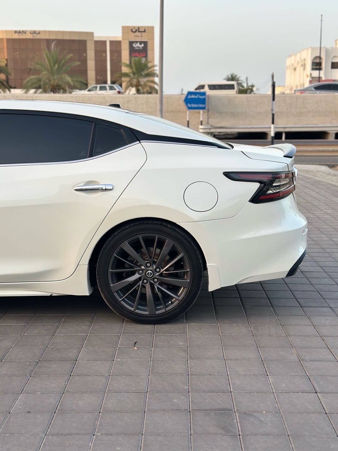 2020 Nissan Maxima Platinum thumbnail 14