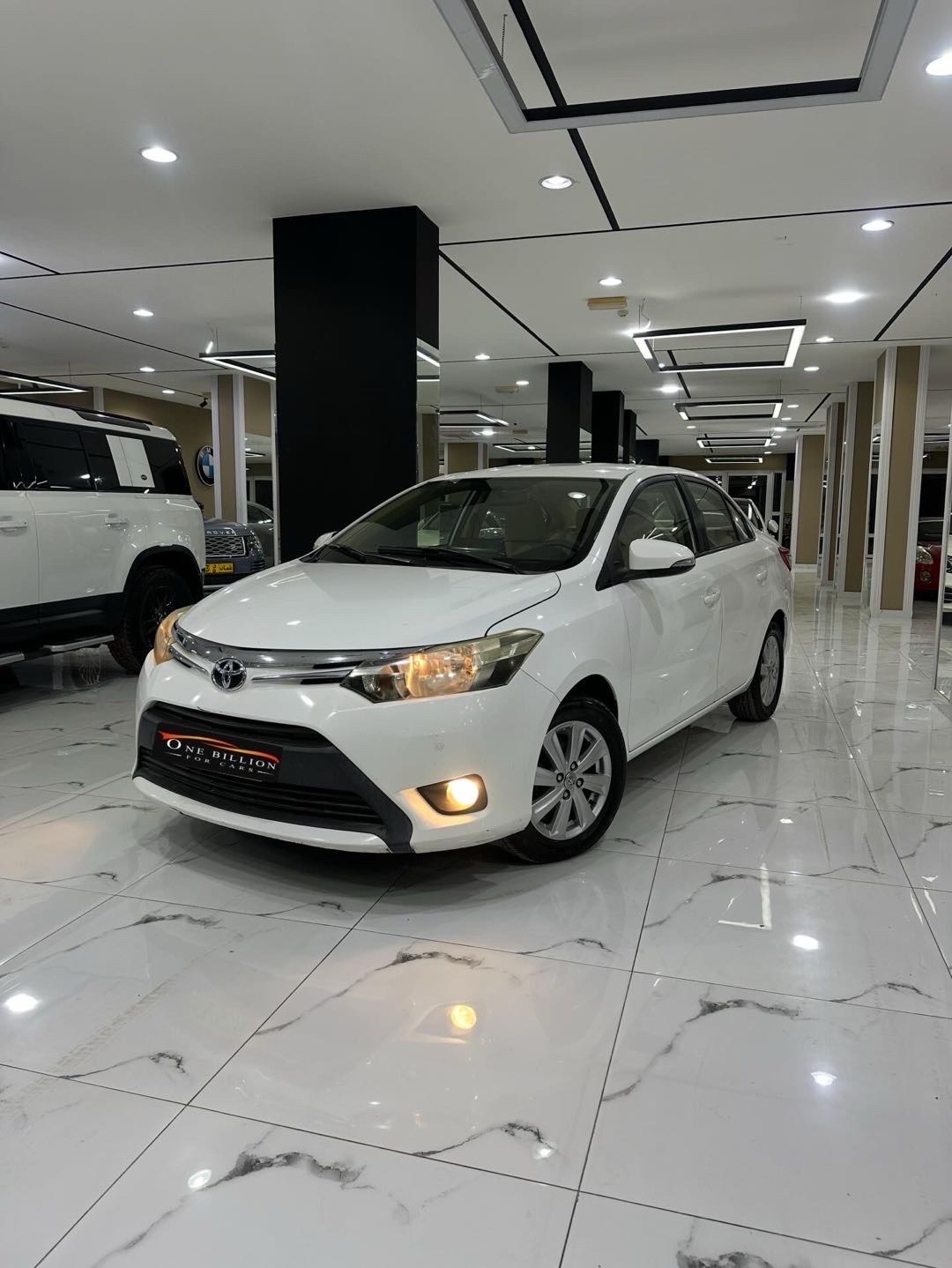 2016 Toyota Yaris LE thumbnail 6