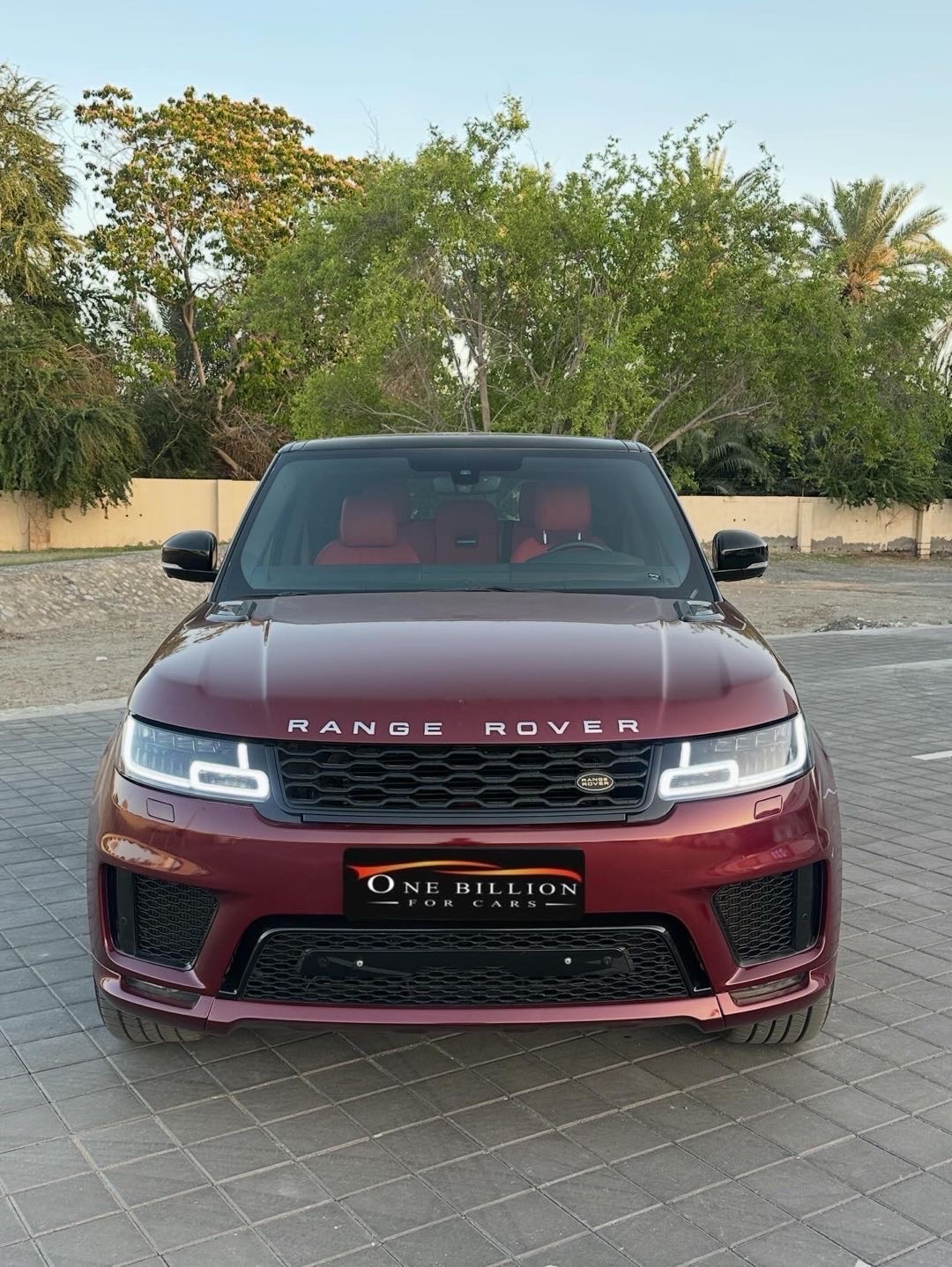 2016 Land Rover Range Rover Sport SVR thumbnail 2