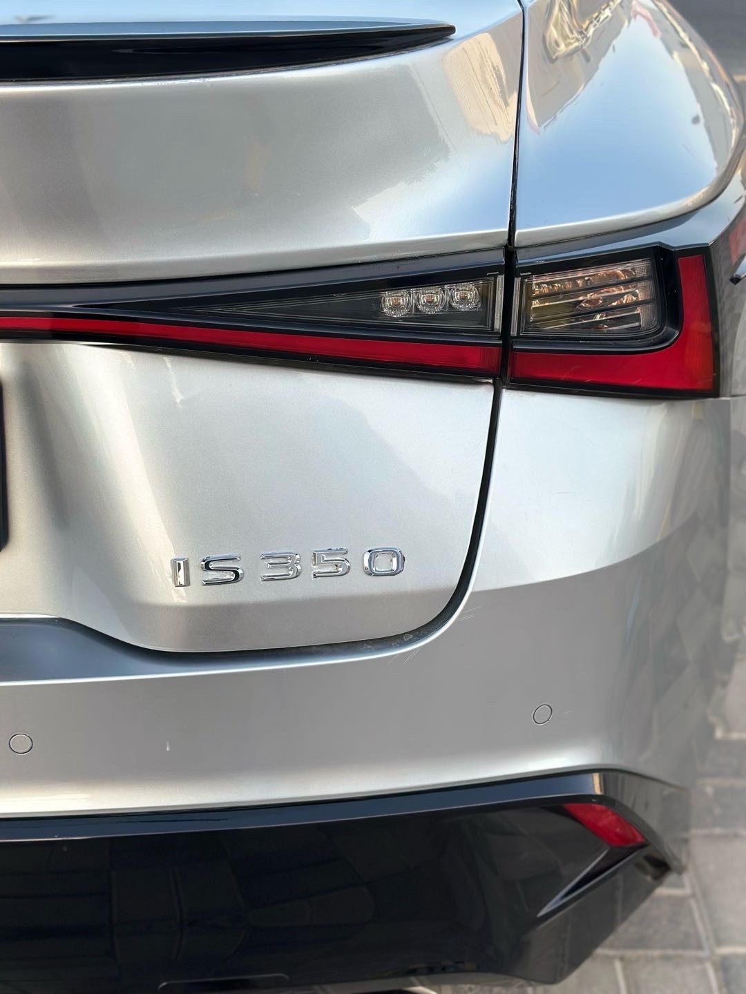 2021 Lexus IS 350 thumbnail 12