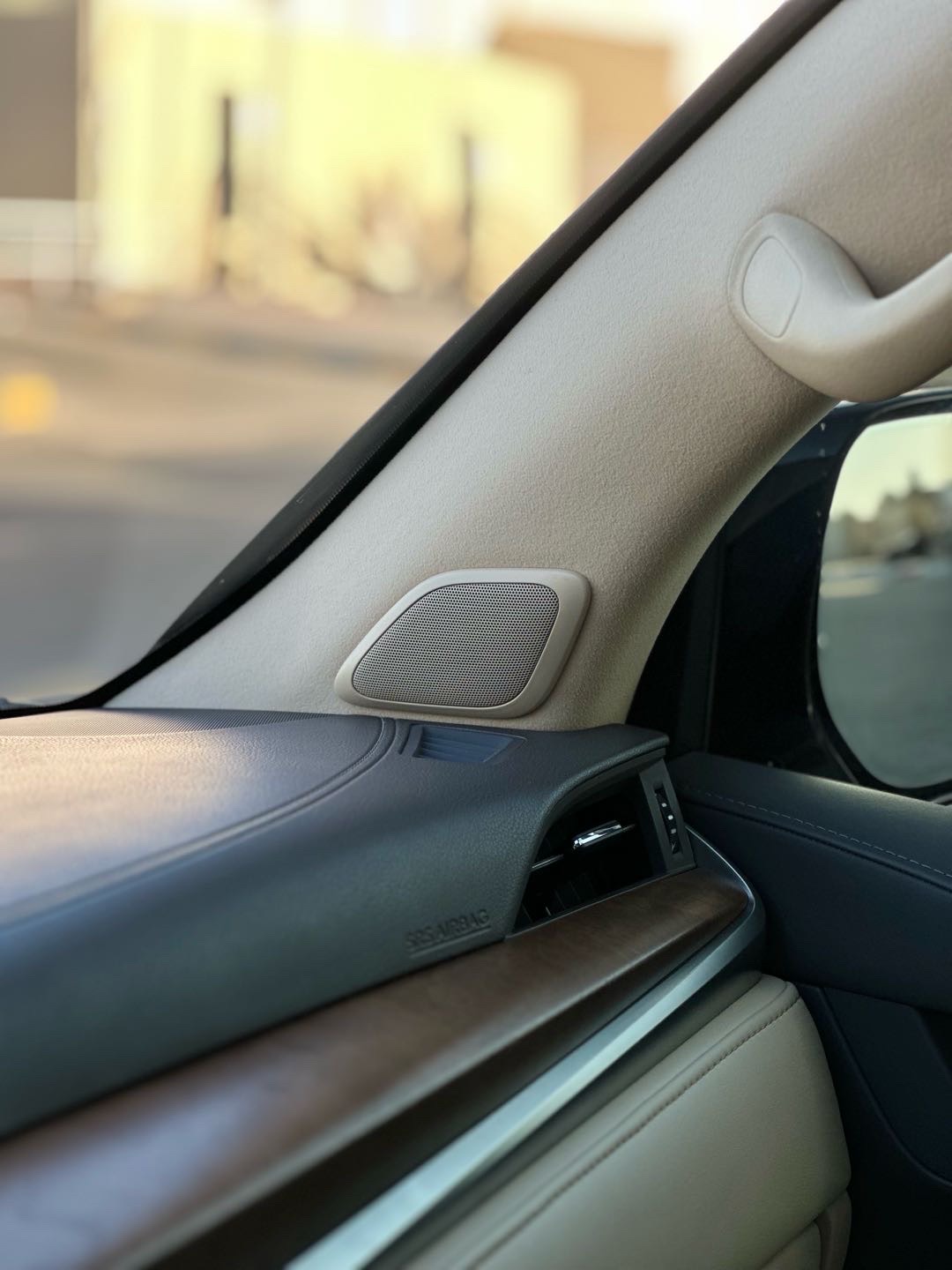 2021 Lexus LX 570 thumbnail 12