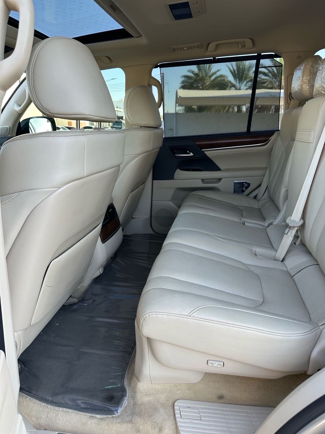 2021 Lexus LX 570 thumbnail 19