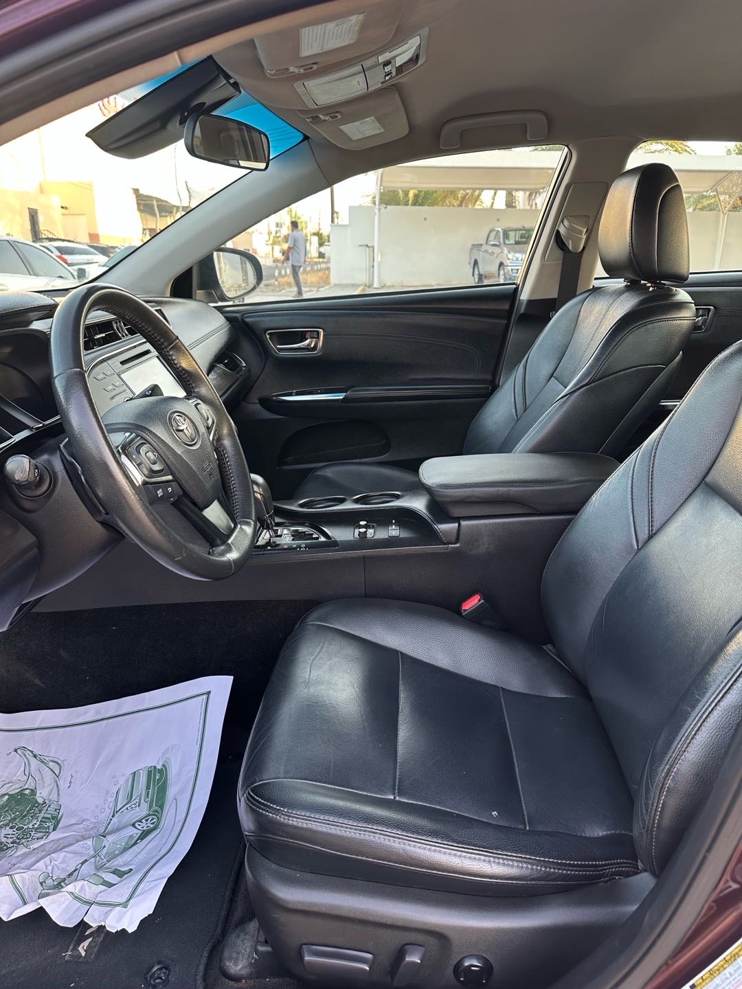 2018 Toyota Avalon XLE thumbnail 9