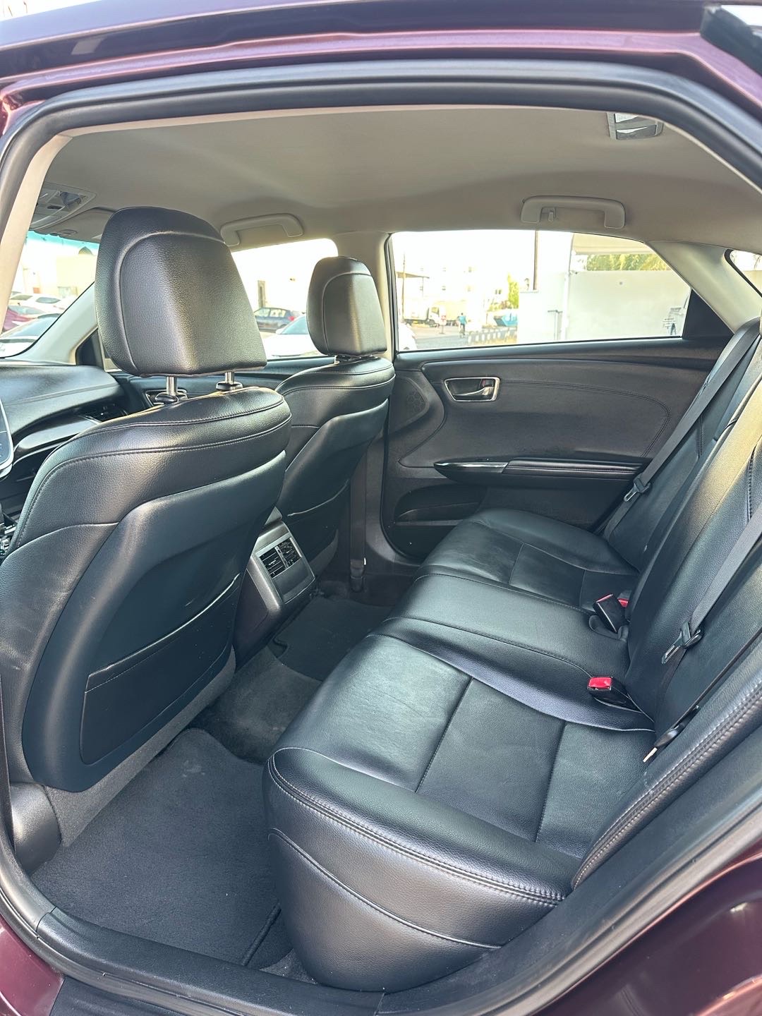 2018 Toyota Avalon XLE thumbnail 12