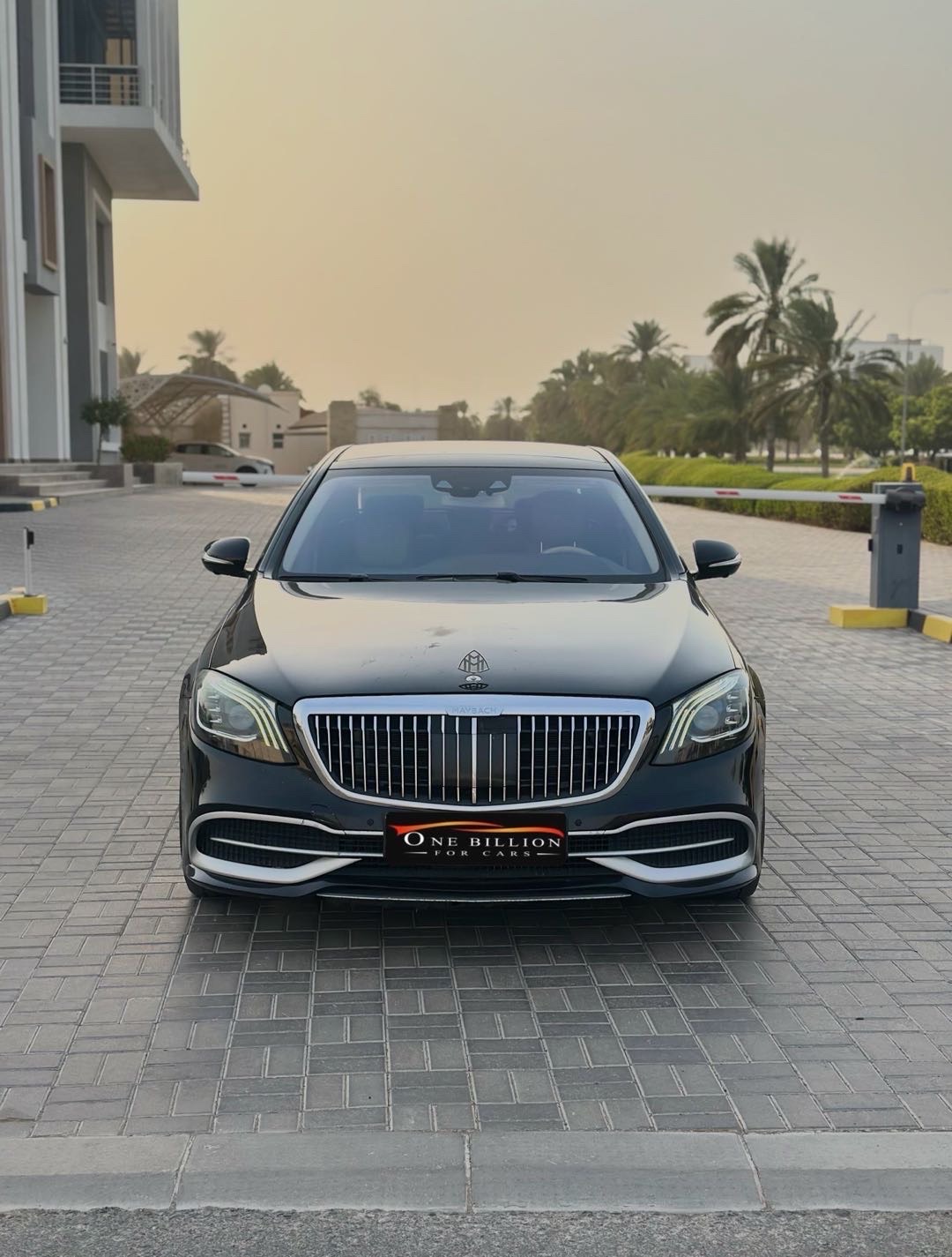 2014 Mercedes-Benz S-Class S 500 4MATIC AMG Line thumbnail 2