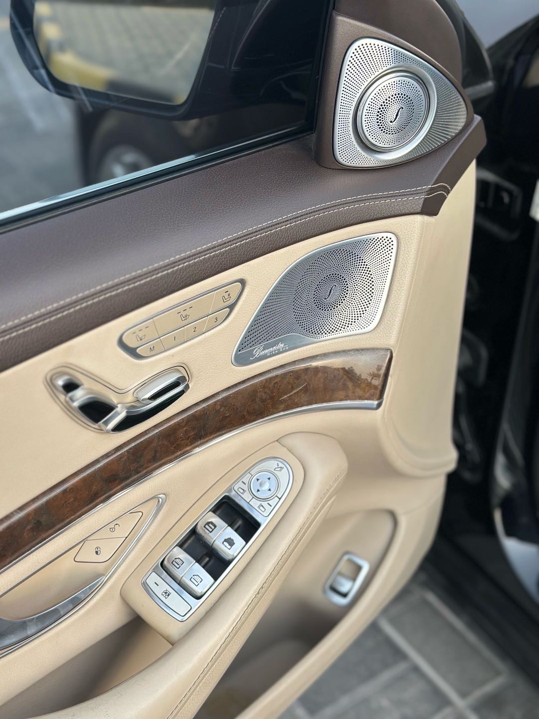 2014 Mercedes-Benz S-Class S 500 4MATIC AMG Line thumbnail 16