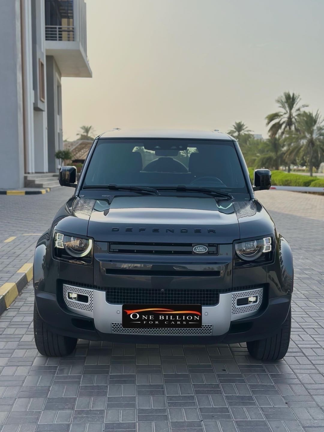 2024 Land Rover Defender 110 X thumbnail 5