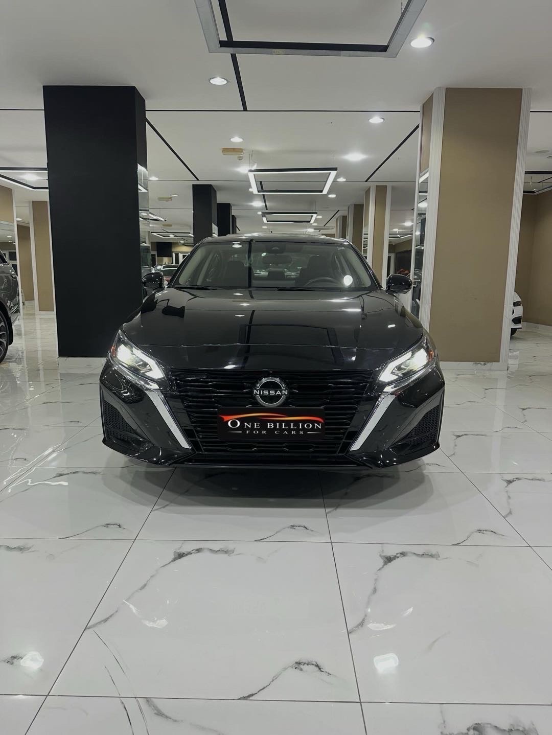 2024 Nissan Altima SL thumbnail 2