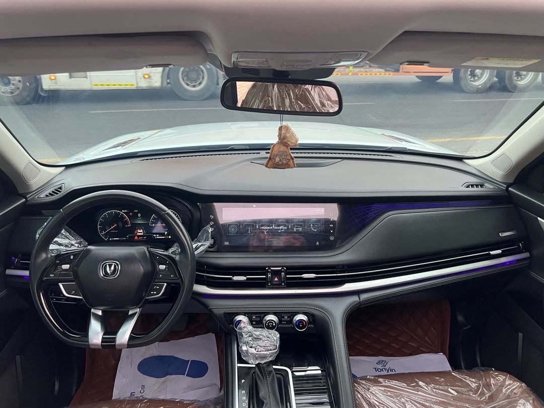 2022 Changan CS95 2.0T Classic 2WD thumbnail 4