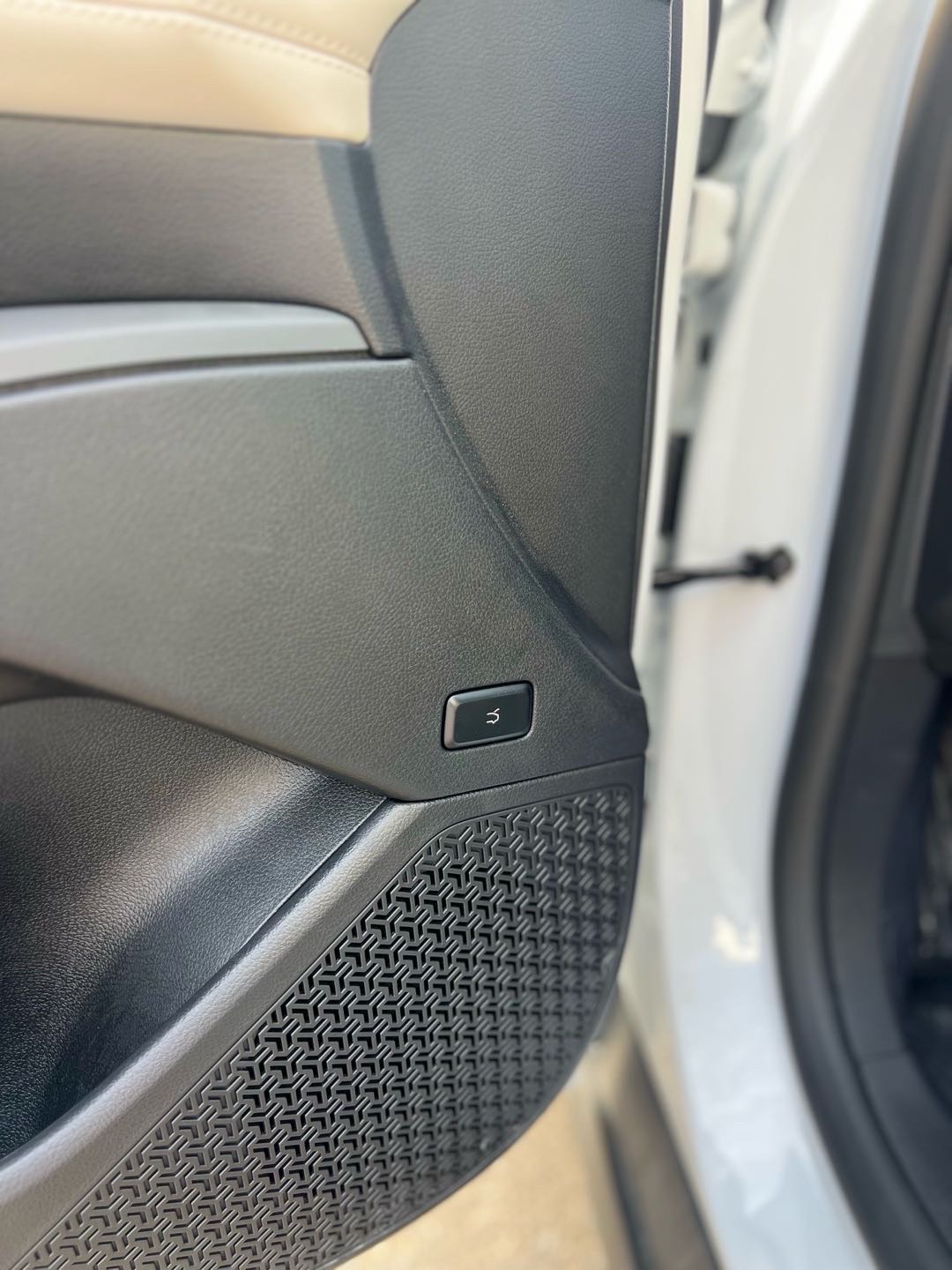 2025 BYD Tshen Premium thumbnail 6