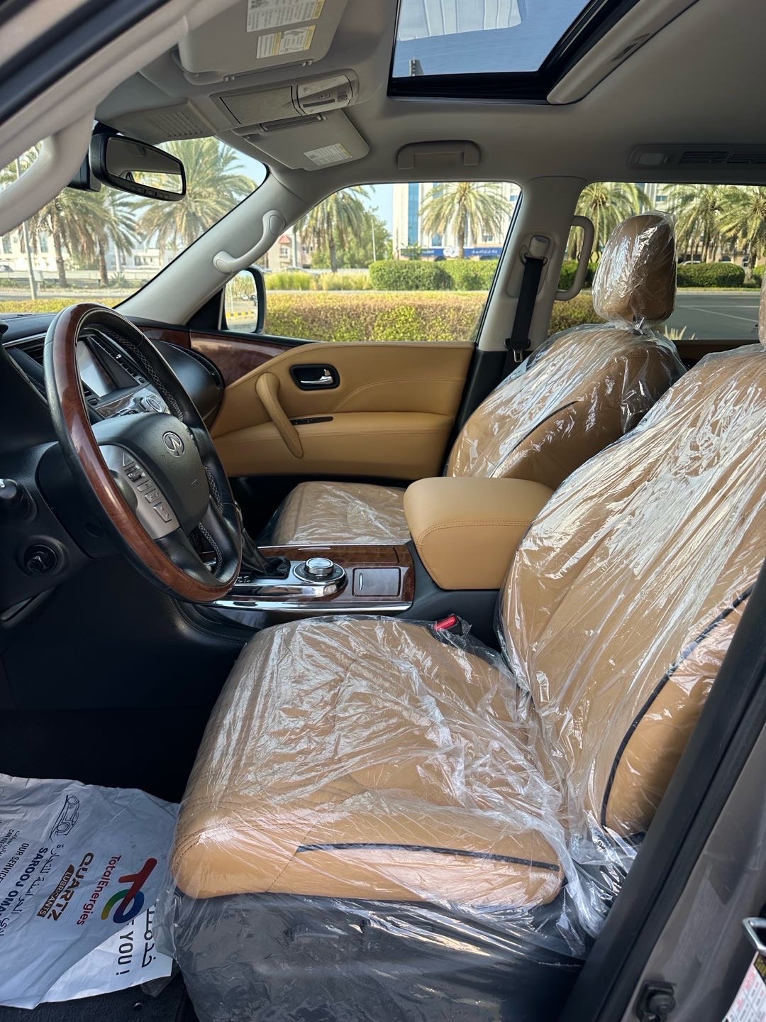2018 Infiniti QX80 Luxe thumbnail 16