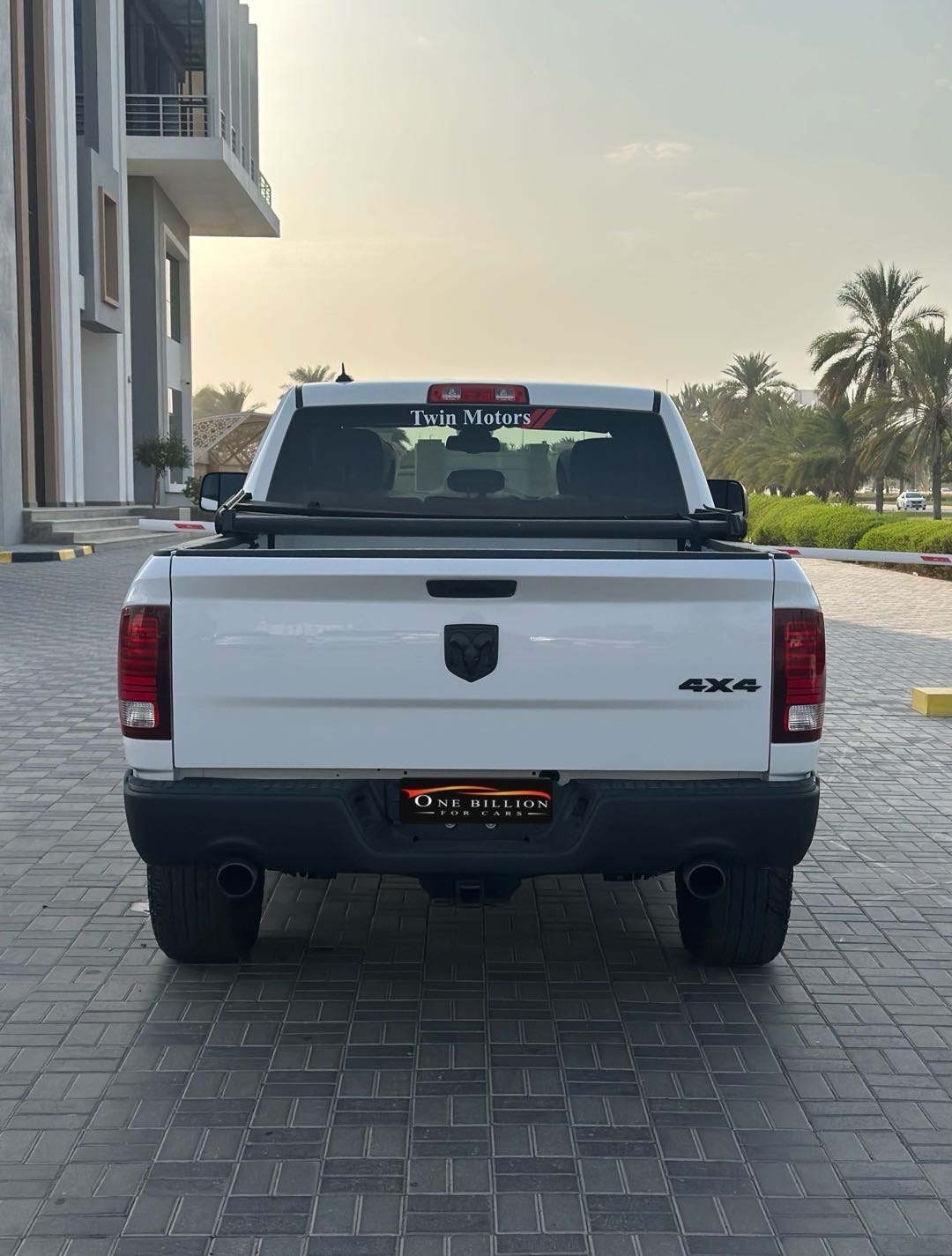 2023 Dodge Ram Luxe thumbnail 2