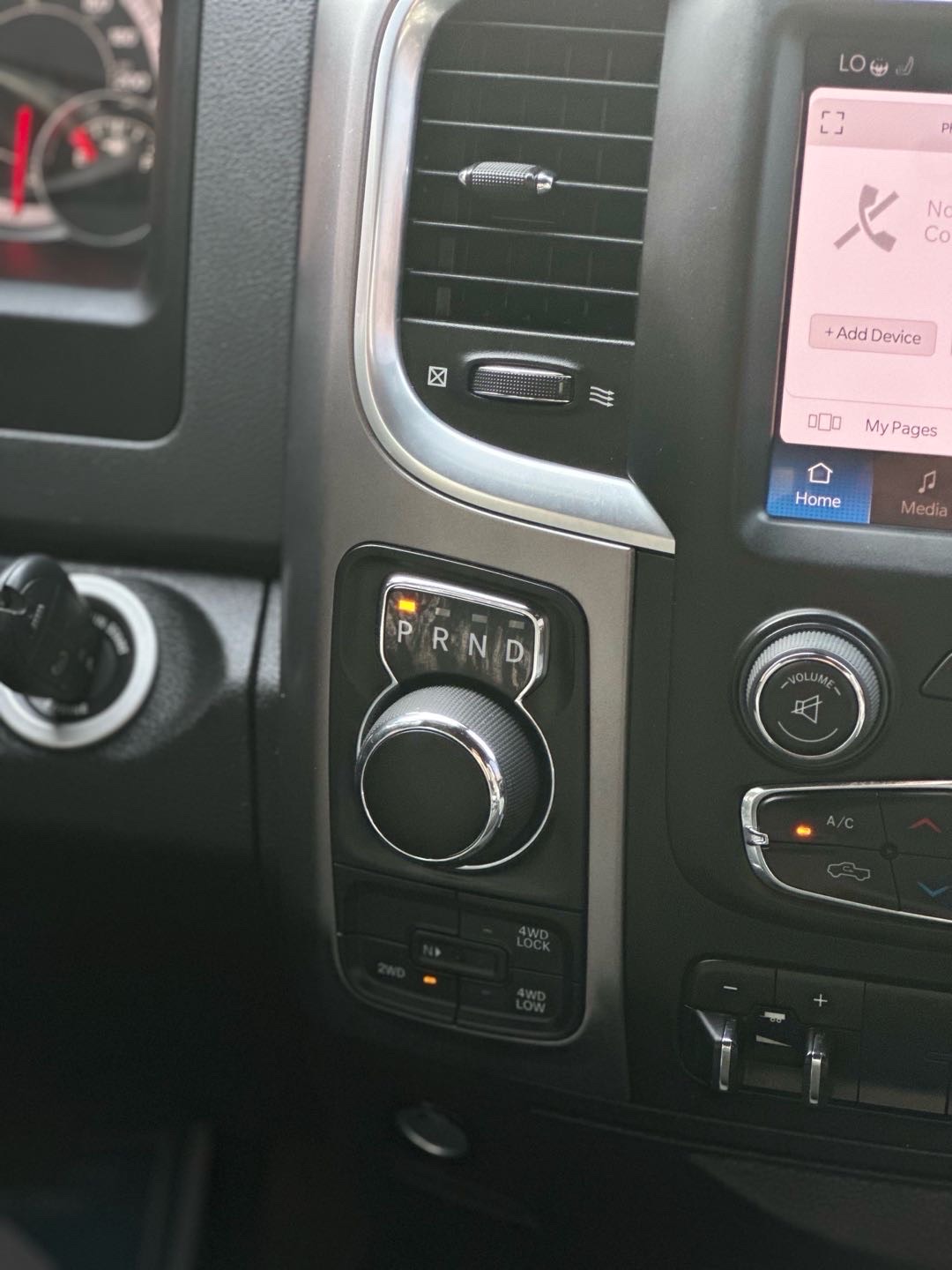 2023 Dodge Ram Luxe thumbnail 7