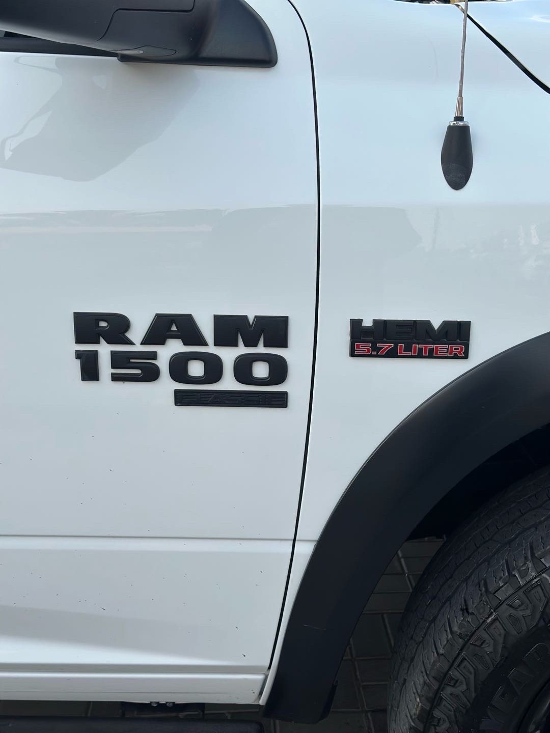 2023 Dodge Ram Luxe thumbnail 13