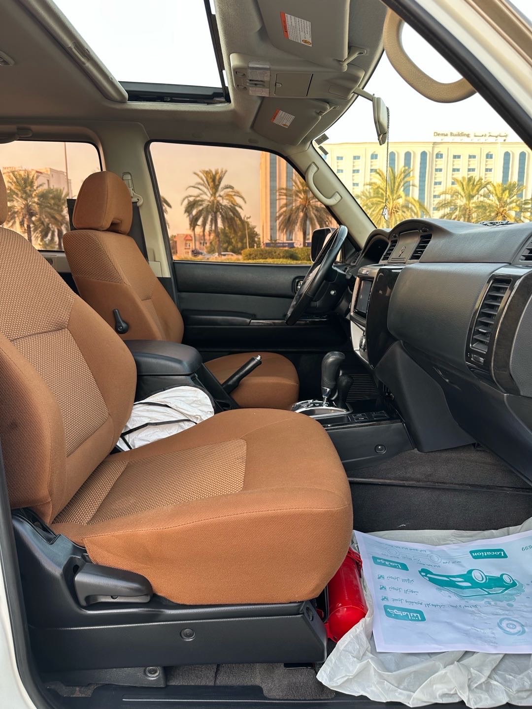 2022 Nissan Safari Safari thumbnail 13