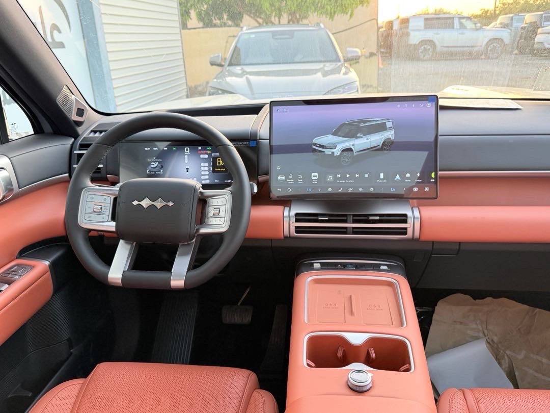 2025 BYD Leopard 8 thumbnail 10
