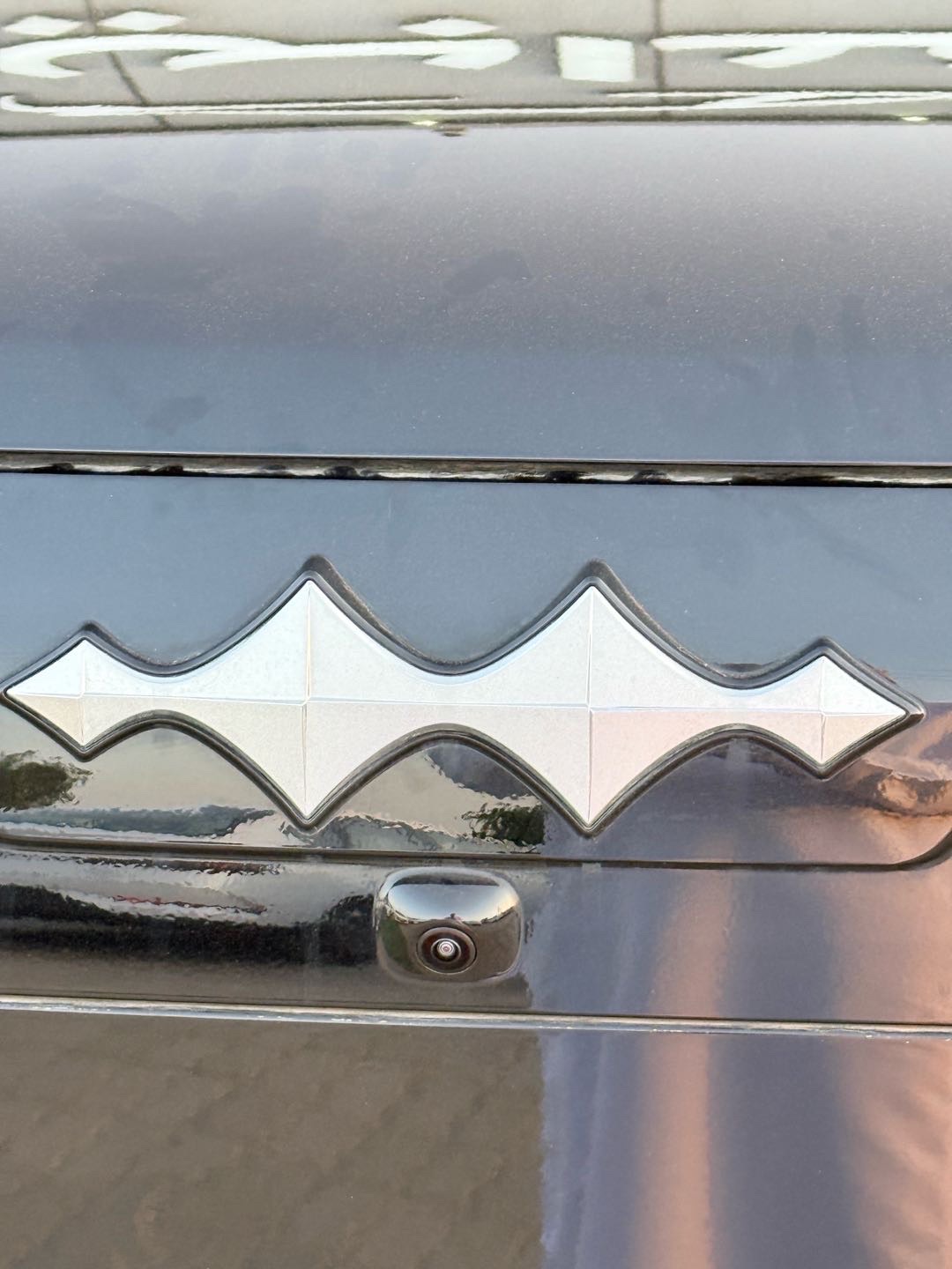 2025 BYD Leopard 8 thumbnail 11