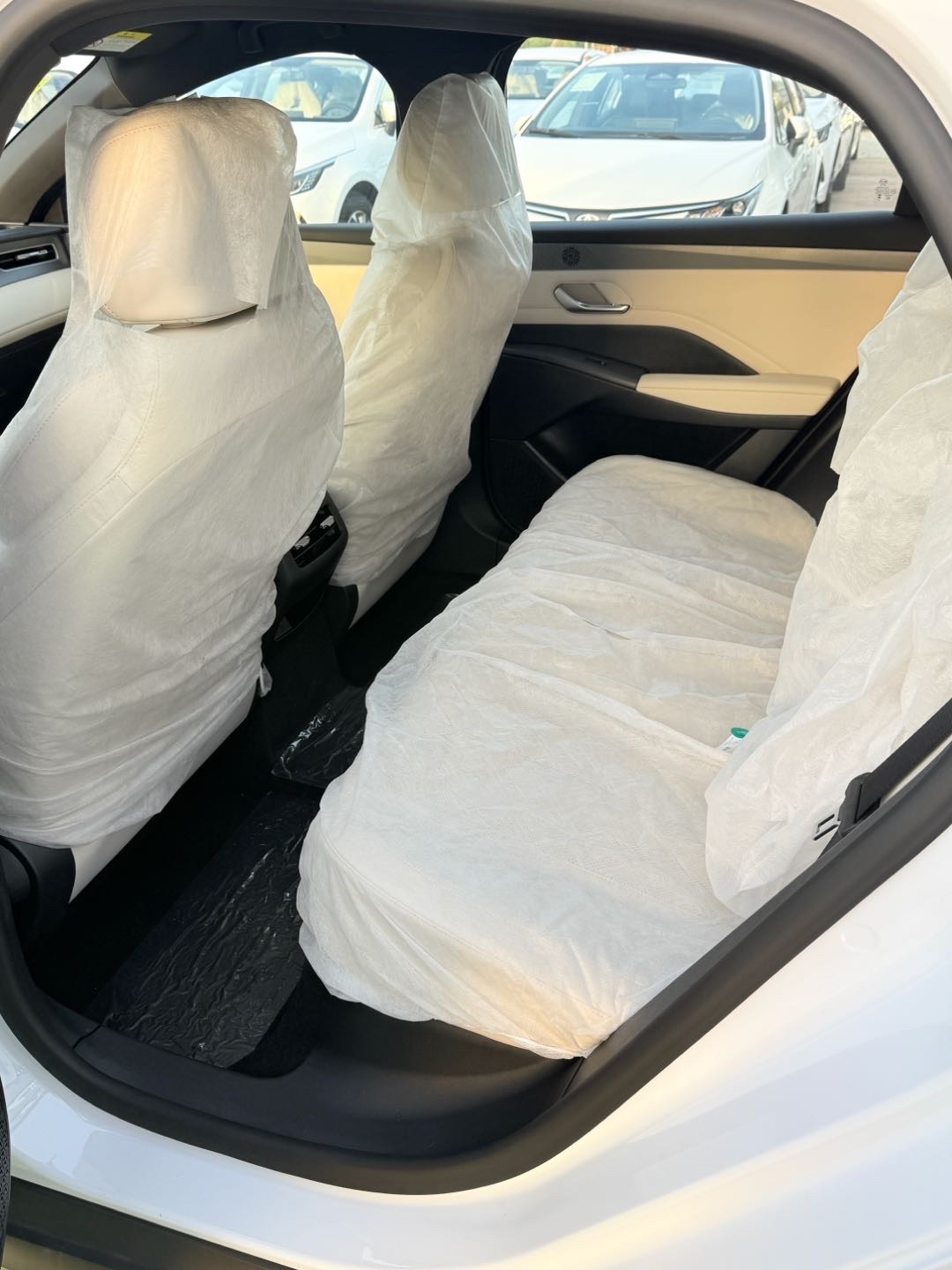 2025 BYD Tshen Premium thumbnail 4