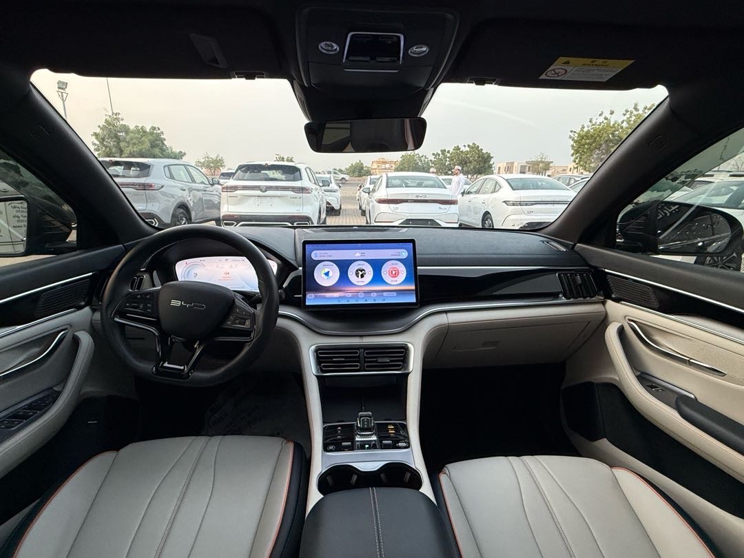 2024 BYD Song Plus DM-i Design thumbnail 10