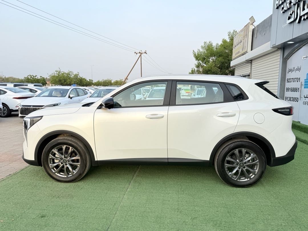 2027 Changan UNI-S 1.5T Elite thumbnail 2