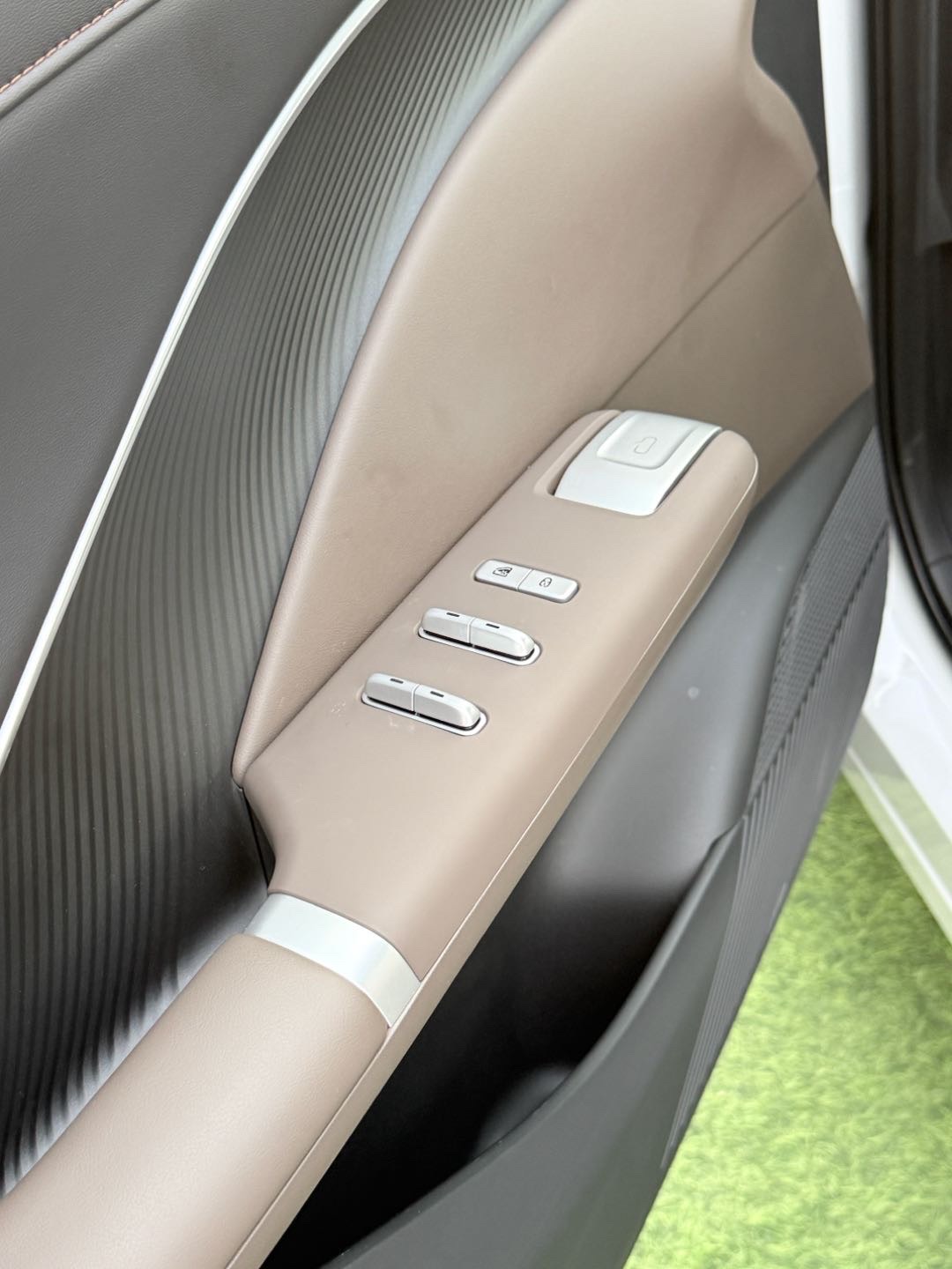 2027 Changan UNI-S 1.5T Elite thumbnail 8