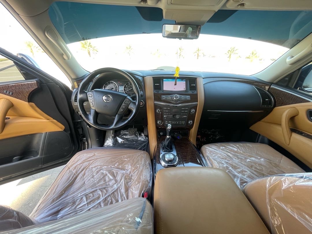 2018 Nissan Armada Platinum thumbnail 14