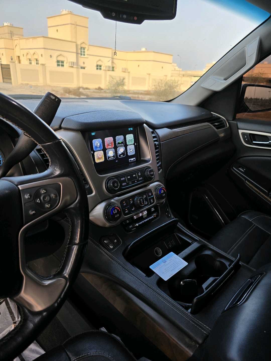 2018 GMC Yukon Denali thumbnail 2