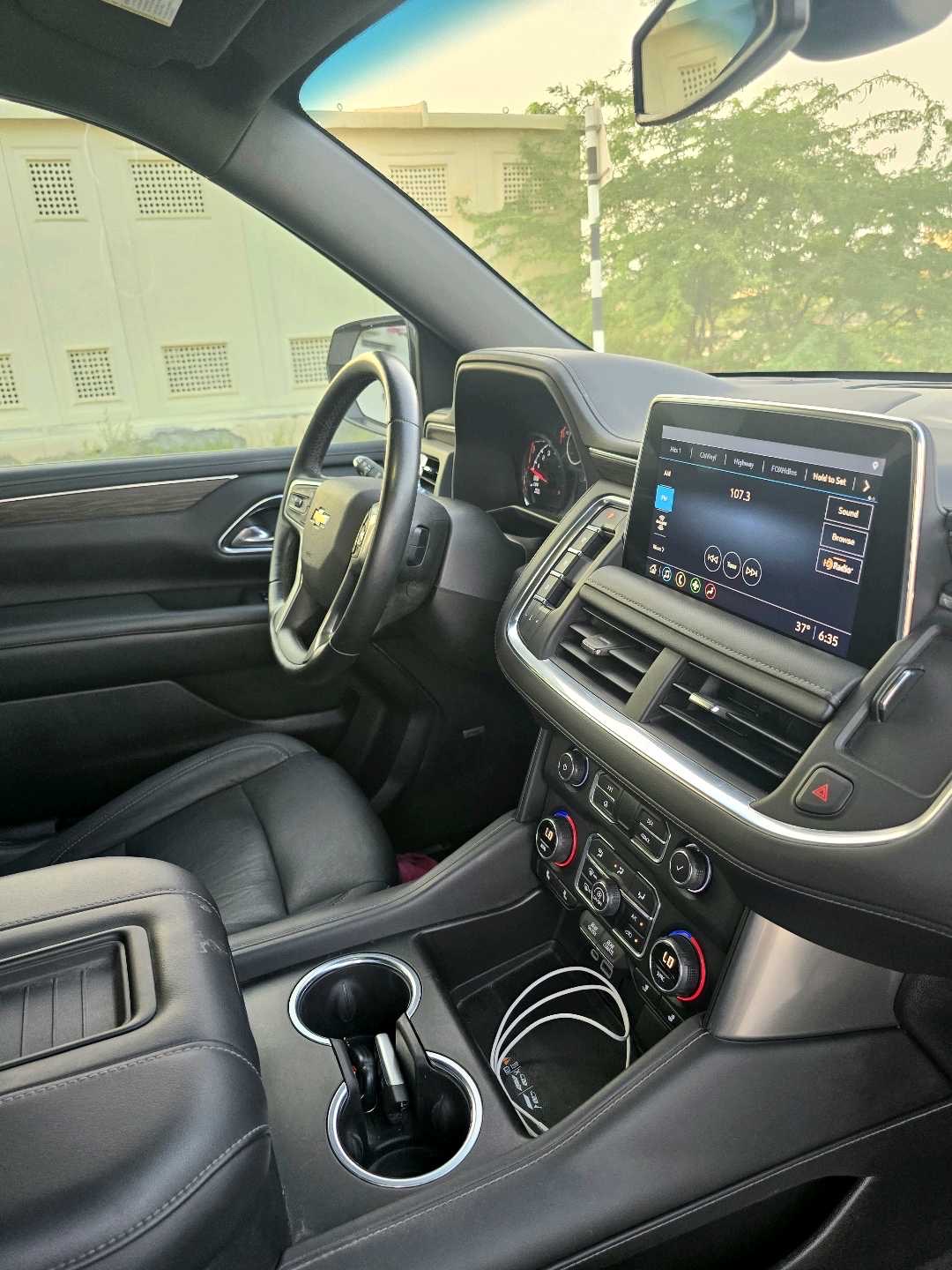 2021 Chevrolet Tahoe LT thumbnail 17