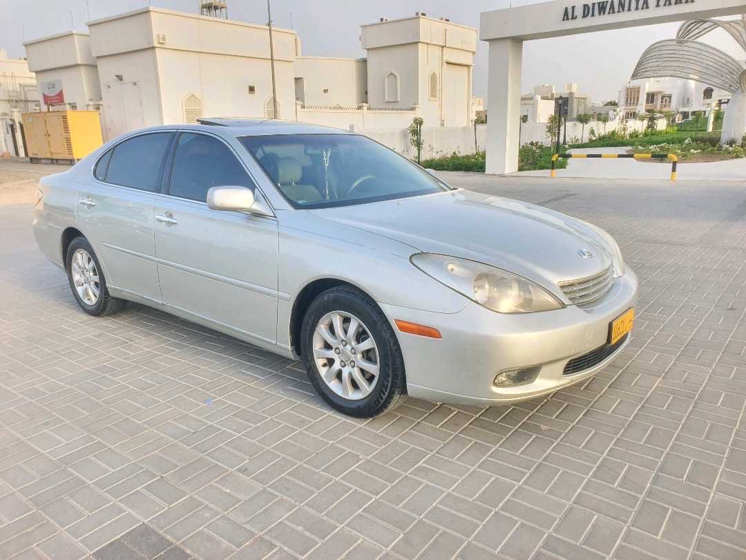 2002 Lexus ES 330 thumbnail 2