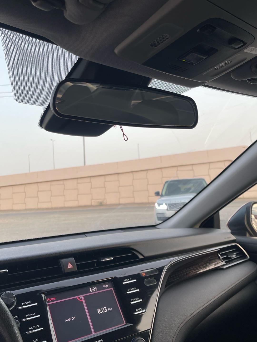 2018 Toyota Camry LE thumbnail 8