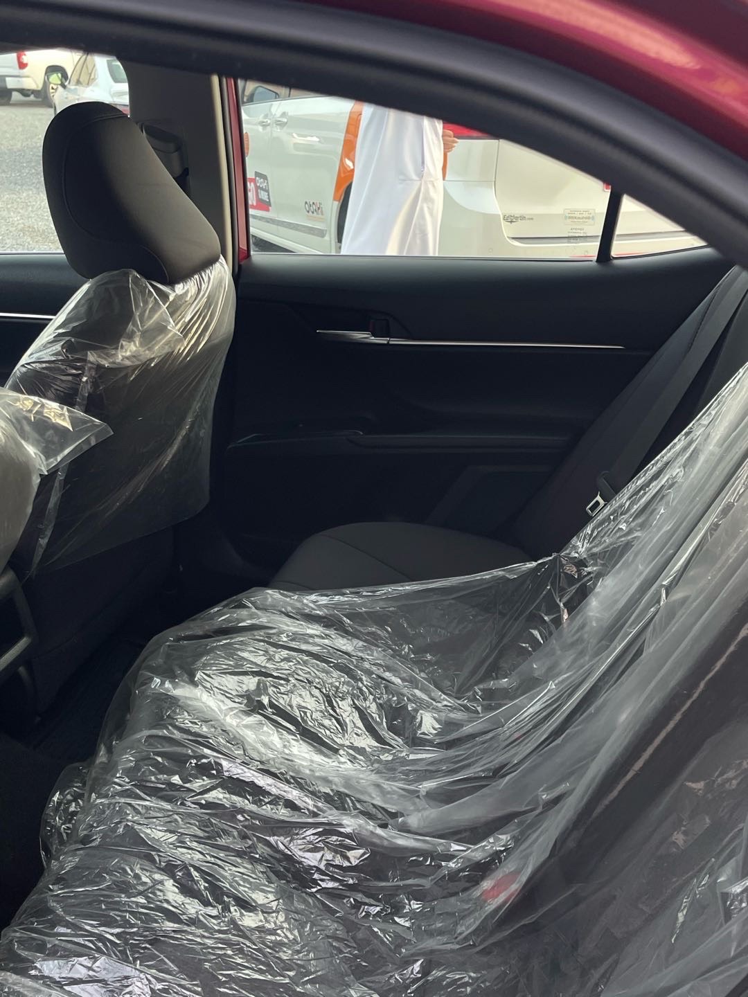 2018 Toyota Camry LE thumbnail 10