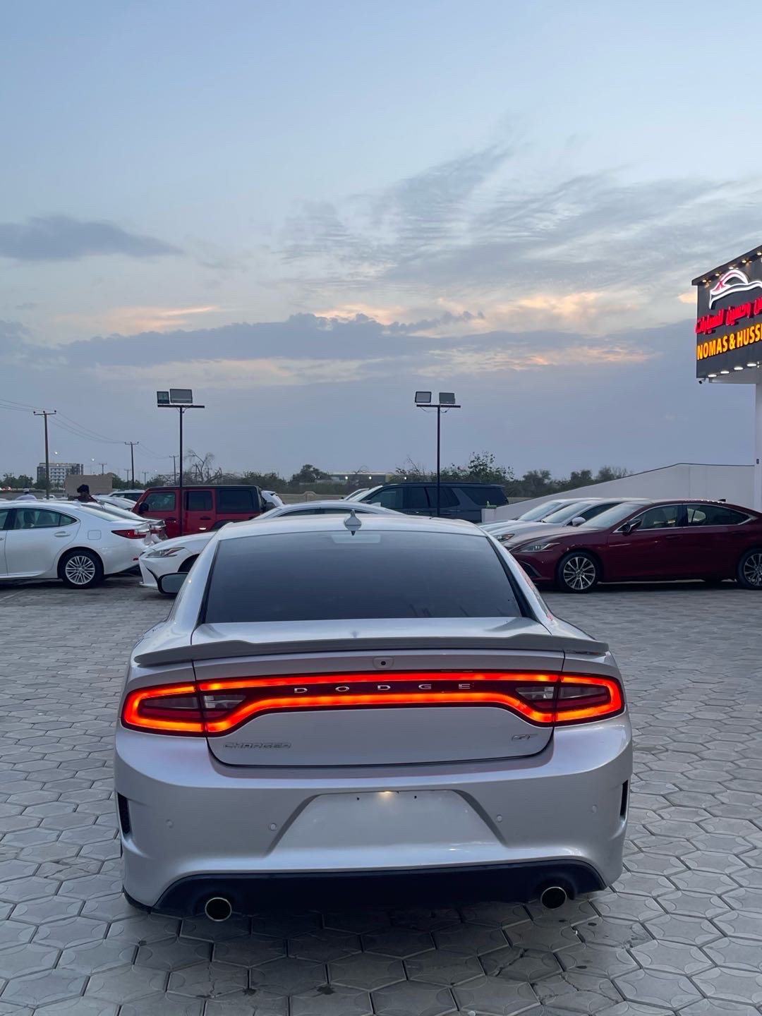 2020 Dodge Charger GT thumbnail 3