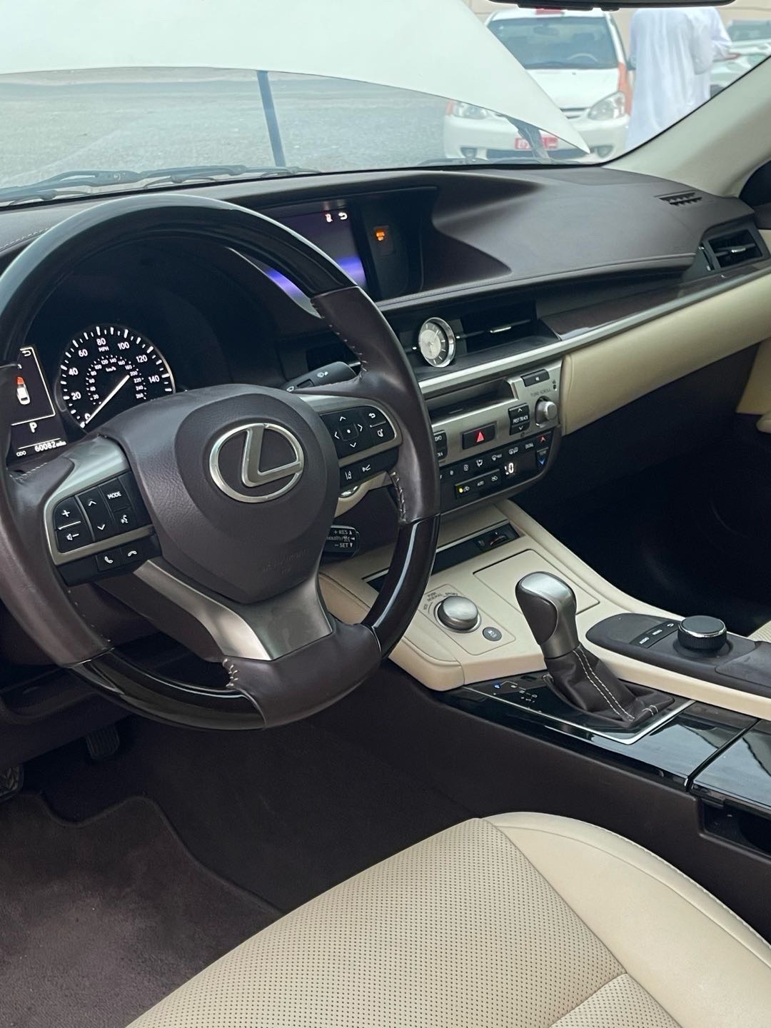 2018 Lexus ES 350 thumbnail 3