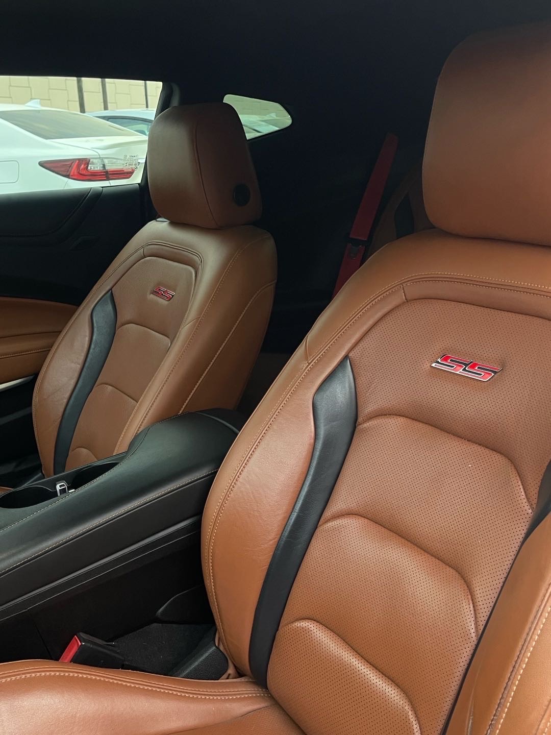 2021 Chevrolet Camaro SS thumbnail 8