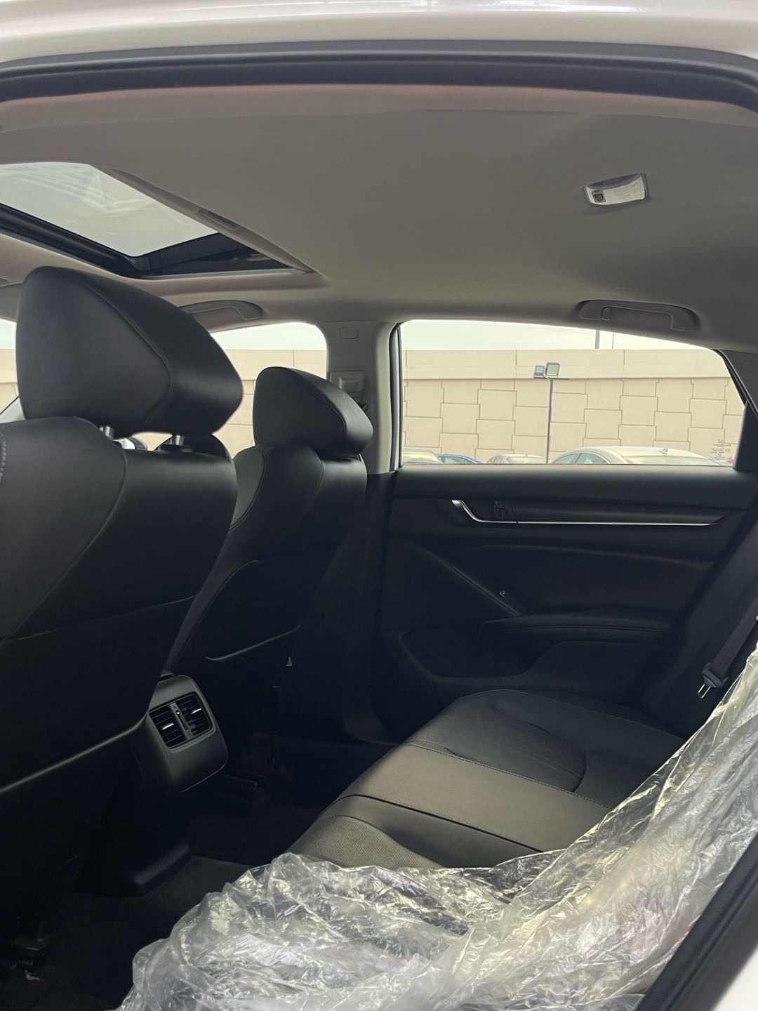 2020 Honda Accord EX-L thumbnail 7