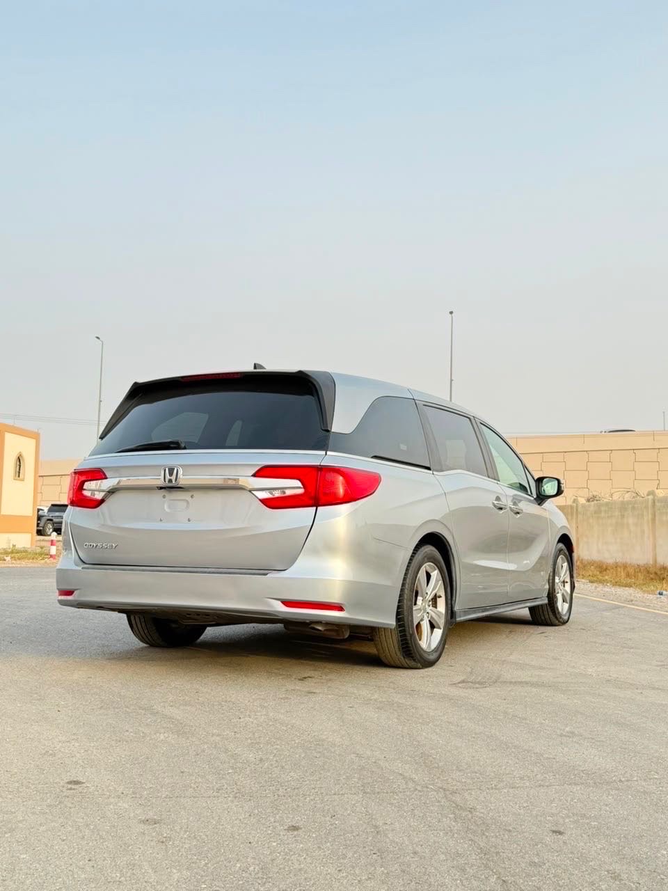 2019 Honda Odyssey TRD Pro thumbnail 3