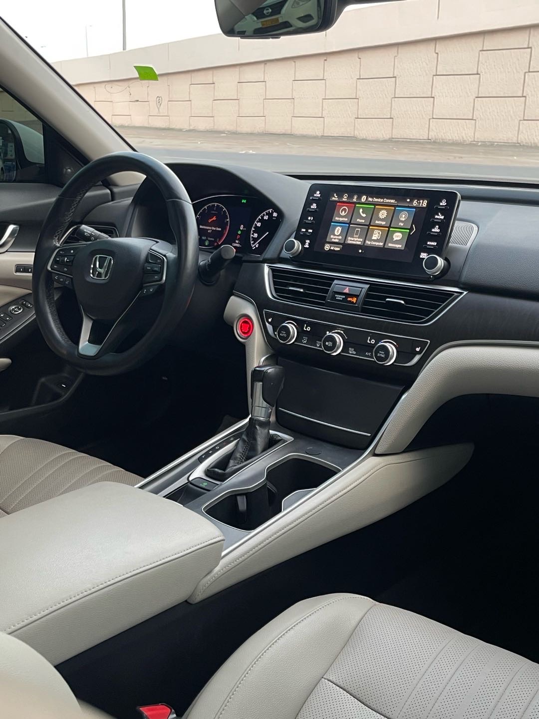 2018 Honda Accord EX-L thumbnail 9