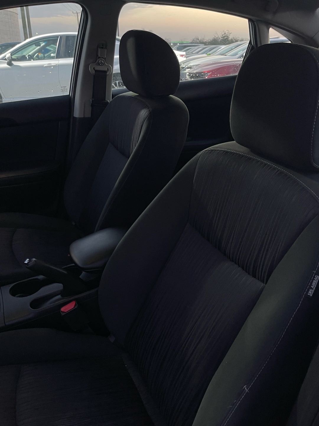2019 Nissan Sentra SV thumbnail 6