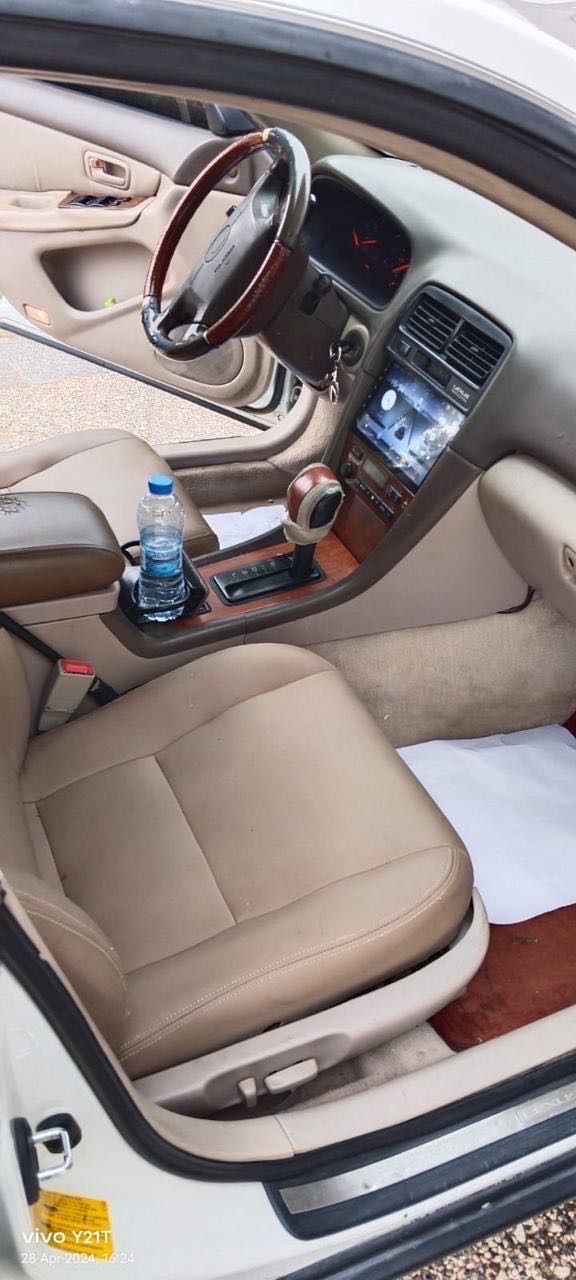 2000 Lexus ES 330 thumbnail 2