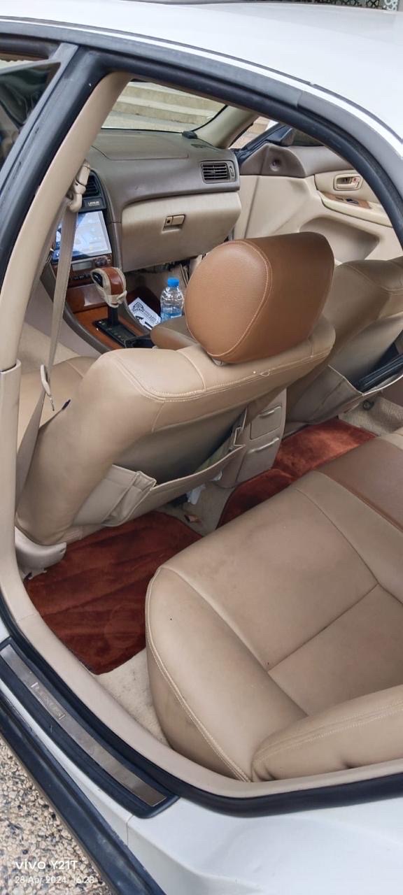 2000 Lexus ES 330 thumbnail 5